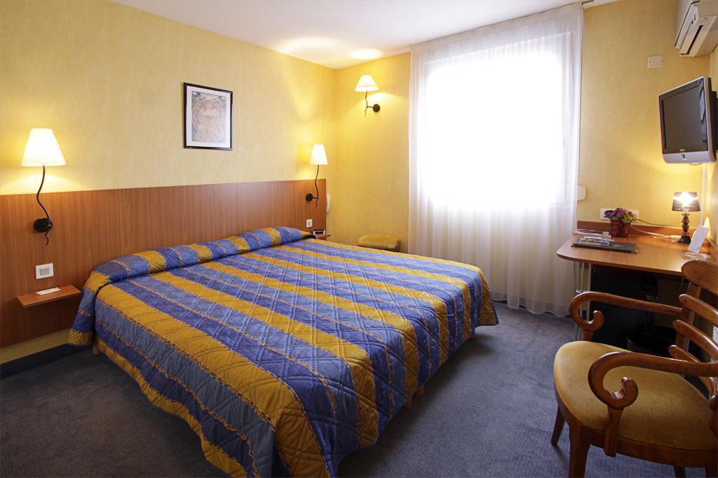 Hotel Innes By Happyculture Тулуза Номер фото