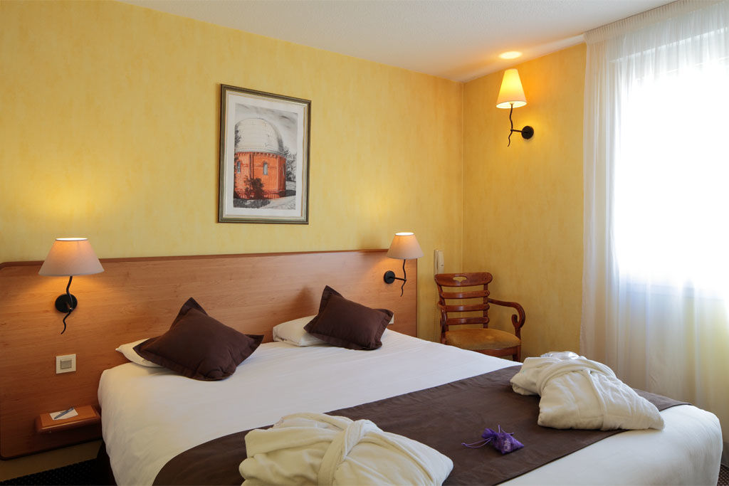 Hotel Innes By Happyculture Тулуза Екстер'єр фото